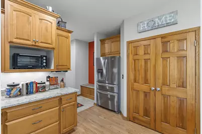 9660 Skyline Drive, Wayne, WI 53002 - Photo 19