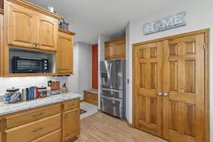9660 Skyline Dr, Wayne, WI 53002 - Photo 19