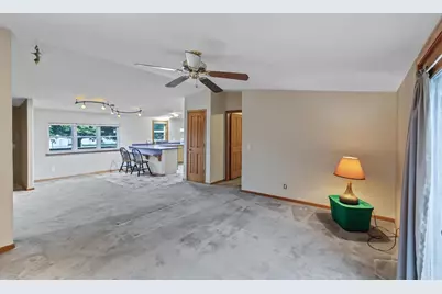 5688 S Bird Street, Sun Prairie, WI 53590 - Photo 15