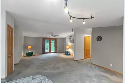 5688 S Bird Street, Sun Prairie, WI 53590 - Photo 13