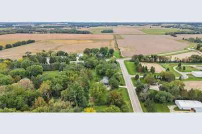 5688 S Bird Street, Sun Prairie, WI 53590 - Photo 43