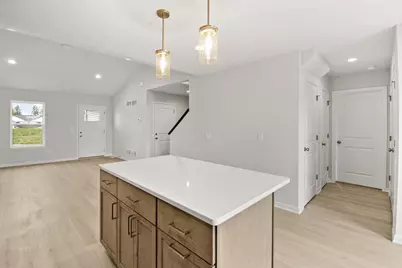 309 Orchid Avenue, Stoughton, WI 53589 - Photo 15