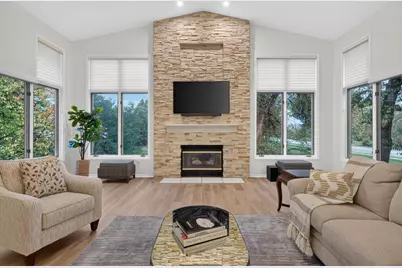 9133 Blackhawk Road, Middleton, WI 53562 - Photo 5