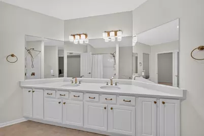 9133 Blackhawk Road, Middleton, WI 53562 - Photo 63