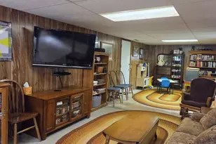 908 Mildred Ave, Edgerton, WI 53534 - Photo 15