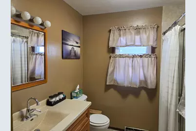 908 Mildred Avenue, Edgerton, WI 53534 - Photo 13