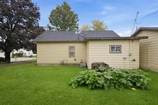 416 W Florence St, Cambria, WI 53923 - Photo 21