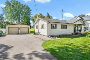 539 Fenton St, Ripon, WI 54971 - Photo 3