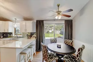 1110 Sunfield St, Sun Prairie, WI 53590 - Photo 13