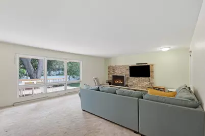 5133 Door Drive, Madison, WI 53705 - Photo 9