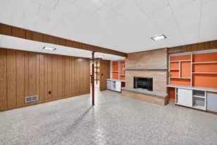 7017 Prairie Dr, Middleton, WI 53562 - Photo 29
