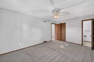 7017 Prairie Dr, Middleton, WI 53562 - Photo 19