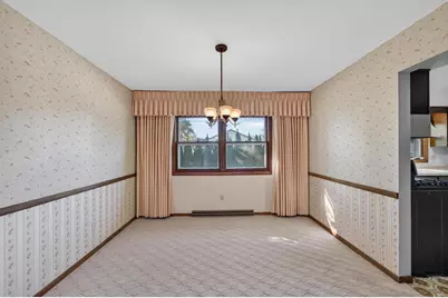 7017 Prairie Drive, Middleton, WI 53562 - Photo 7