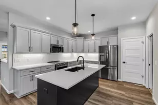 662 Hillcrest Dr, Waunakee, WI 53597 - Photo 19