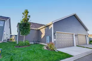 662 Hillcrest Dr, Waunakee, WI 53597 - Photo 41
