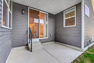 662 Hillcrest Dr, Waunakee, WI 53597 - Photo 39