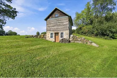 1942 County Road Bb, Cottage Grove, WI 53527 - Photo 17