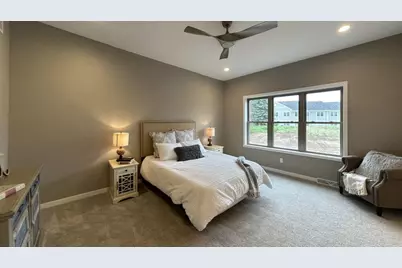 3772 Newcastle Drive #52, Janesville, WI 53546 - Photo 7