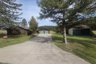 7190 N 2nd Dr, Westfield, WI 53964 - Photo 3