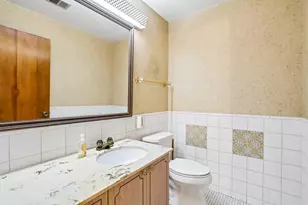 6006 Greentree Rd, Madison, WI 53711 - Photo 21