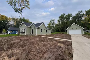 1402 E Rd 3, Edgerton, WI 53534 - Photo 29