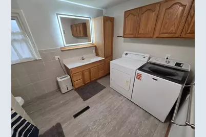 1416 23rd Avenue, Monroe, WI 53566 - Photo 9