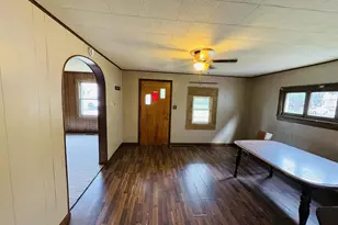 307 N Pearl St, Janesville, WI 53548 - Photo 3