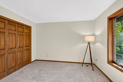 8062 Burr Oak Trail, Cross Plains, WI 53528 - Photo 15
