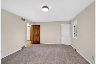 8062 Burr Oak Trail, Cross Plains, WI 53528 - Photo 21
