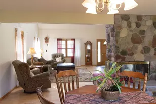 7950 Broadway Rd, Omro, WI 54963 - Photo 13