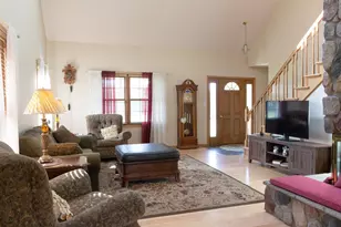7950 Broadway Rd, Omro, WI 54963 - Photo 15
