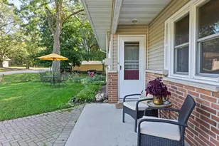 W1147 Lillian St, Green Lake, WI 54941 - Photo 5