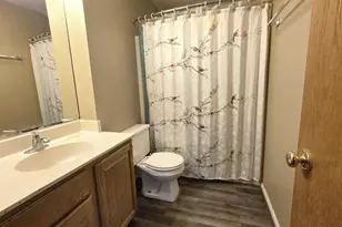 1304 N Wuthering Hills Dr, Janesville, WI 53546 - Photo 25