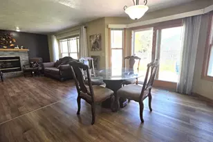 1304 N Wuthering Hills Dr, Janesville, WI 53546 - Photo 15