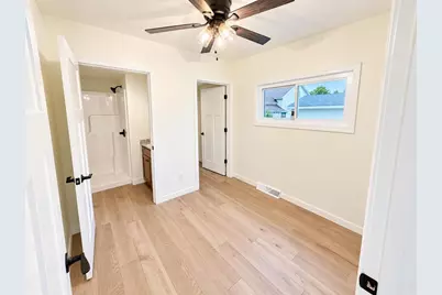 471 N Fulton Street, Princeton, WI 54968 - Photo 9