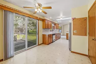 812 E South St, Beaver Dam, WI 53916 - Photo 9