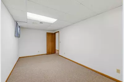 812 E South Street, Beaver Dam, WI 53916 - Photo 25