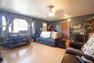 25303 Jefferson St, Richland Center, WI 53581 - Photo 7