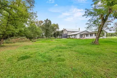 N9529 Monthey Rd, Portage, WI 53901 - Photo 69
