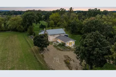 N9529 Monthey Rd, Portage, WI 53901 - Photo 1