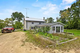 N9529 Monthey Rd, Portage, WI 53901 - Photo 85