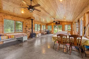 N9529 Monthey Rd, Portage, WI 53901 - Photo 9
