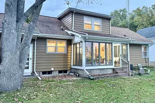 235 Clark St, Reedsburg, WI 53959 - Photo 5
