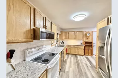 235 Clark Street, Reedsburg, WI 53959 - Photo 15