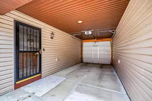 4402 Waite Ln, Madison, WI 53711 - Photo 7