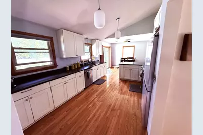 409 Winnebago Drive, Janesville, WI 53545 - Photo 7
