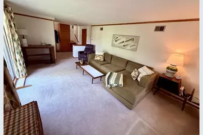409 Winnebago Drive, Janesville, WI 53545 - Photo 9