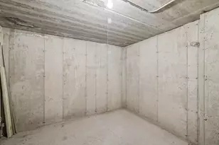 9344 Old Sauk Rd, Madison, WI 53562 - Photo 25