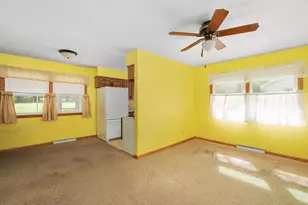 4509 Judy Ln, Madison, WI 53704 - Photo 7