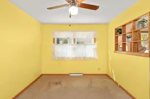 4509 Judy Ln, Madison, WI 53704 - Photo 5